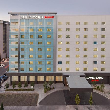 Courtyard By Marriott Chihuahua Hotel Bagian luar foto